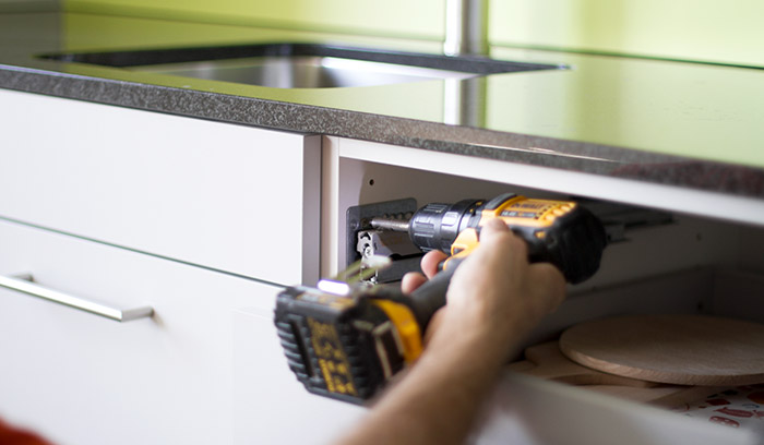 walker-rimag-schreiner-schwyz-ibach-montage