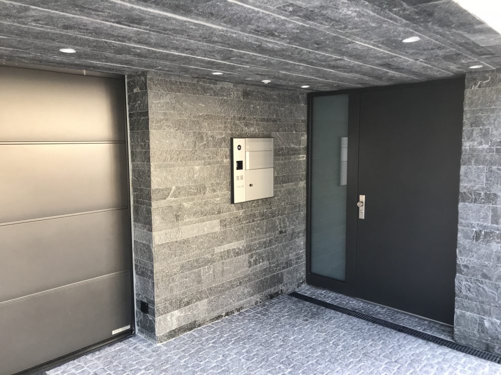 20180928_145514045_iOS