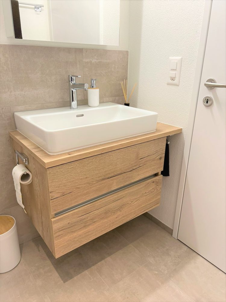 bad46c72-61bd-450e-9273-d30af0e473d3